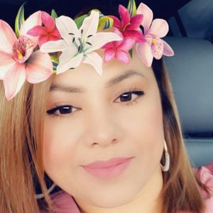 Meet your Posher, Neyla